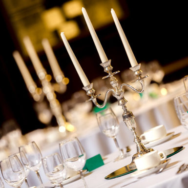 table-chandelier-cafe-traiteur-reception-mariage-essonne-91-paris-75-ile-de-france-seine-et-marne-77